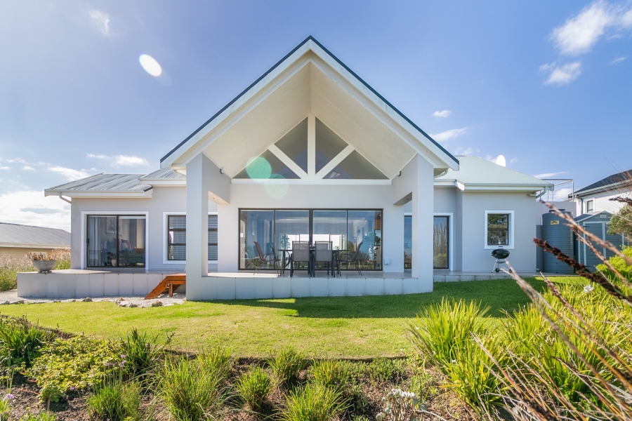 3 Bedroom Property for Sale in Pezula Golf Estate Western Cape